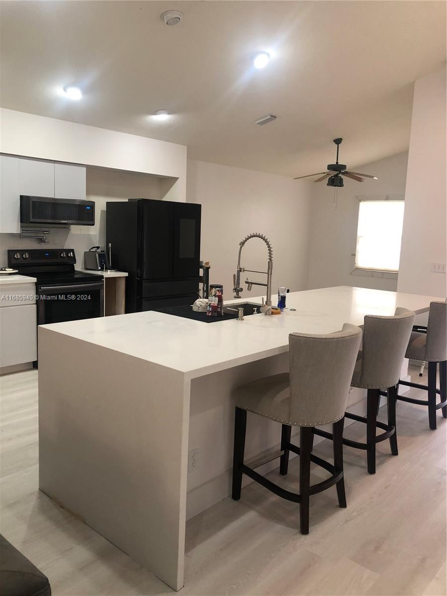 HAGEN RANCH HEIGHTS - Residential Lease