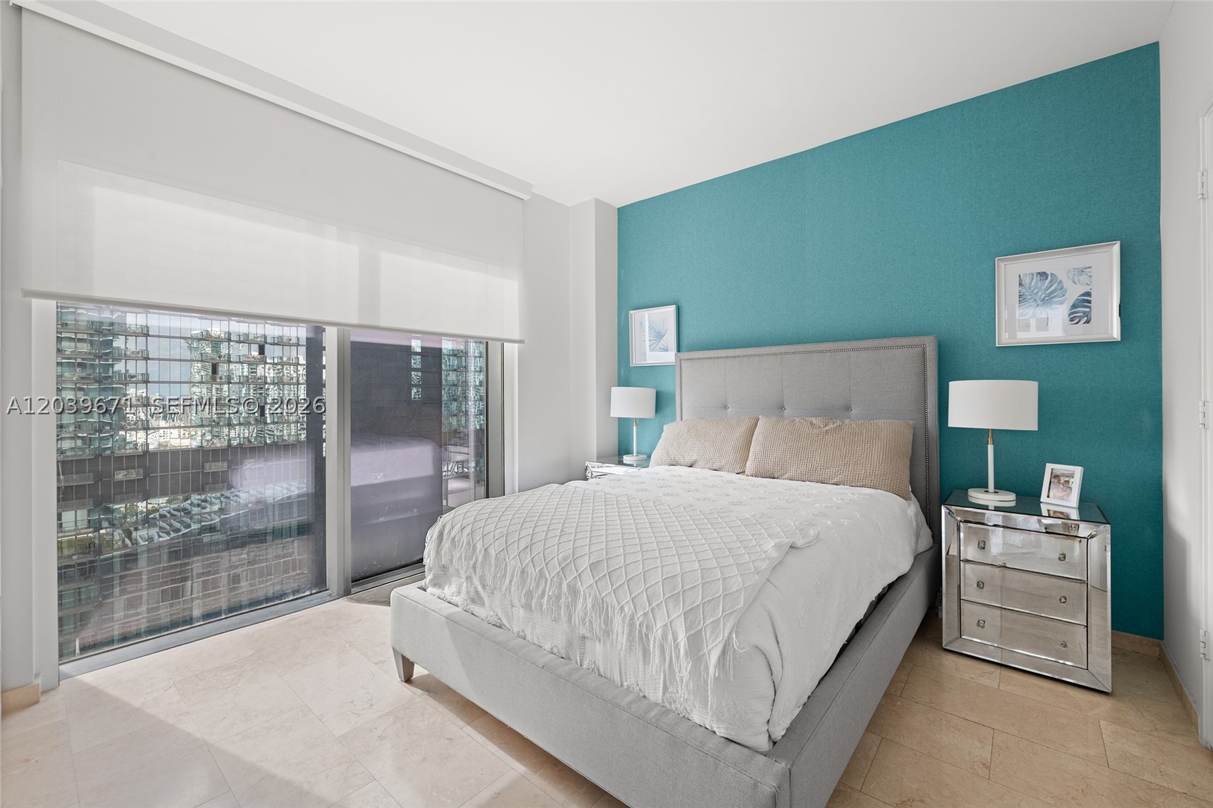 REACH CONDO - Residential