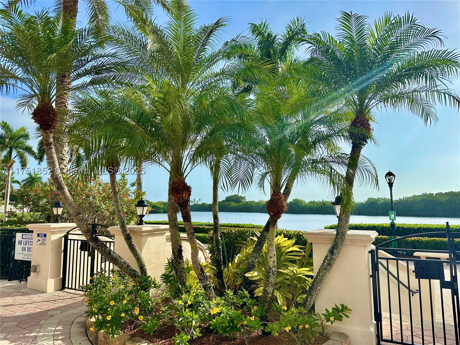 DEERING BAY CONDO II - Residential