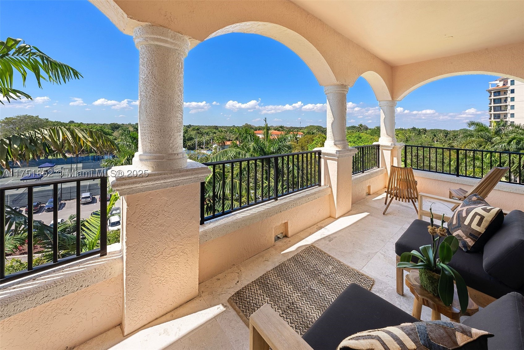 DEERING BAY CONDO II - Residential