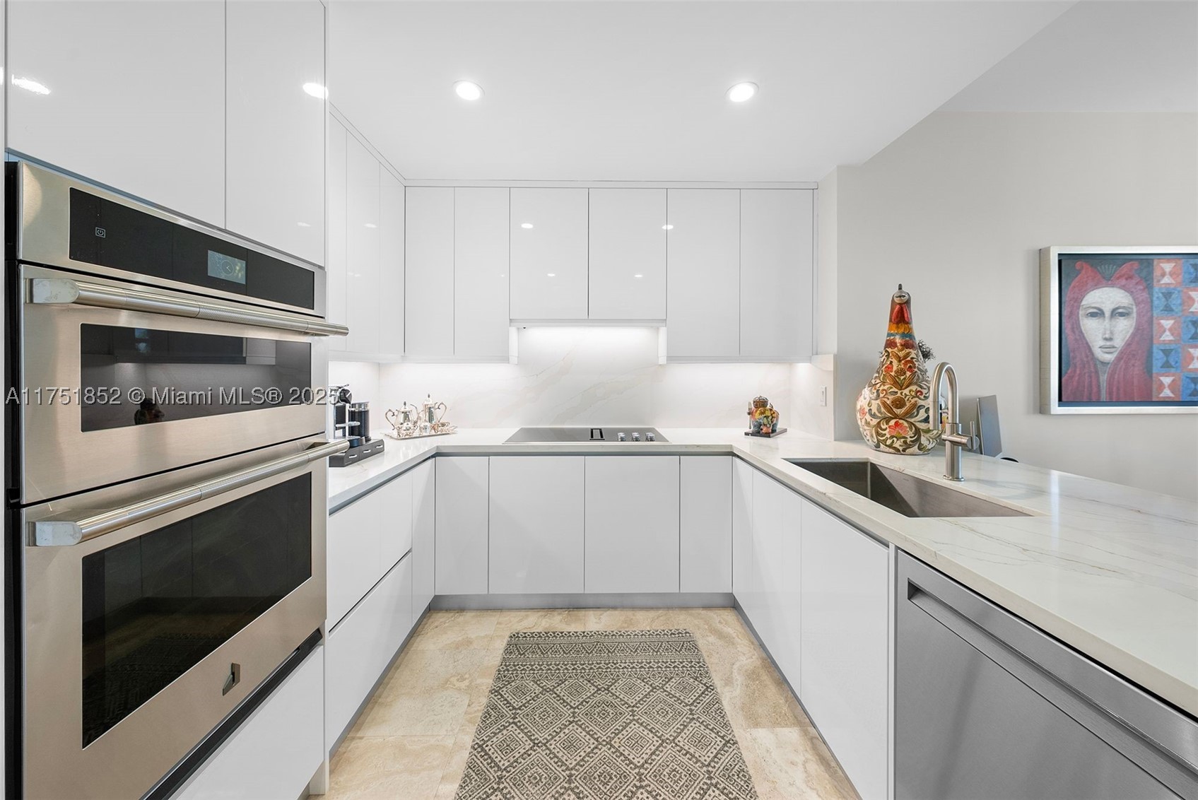 DEERING BAY CONDO II - Residential