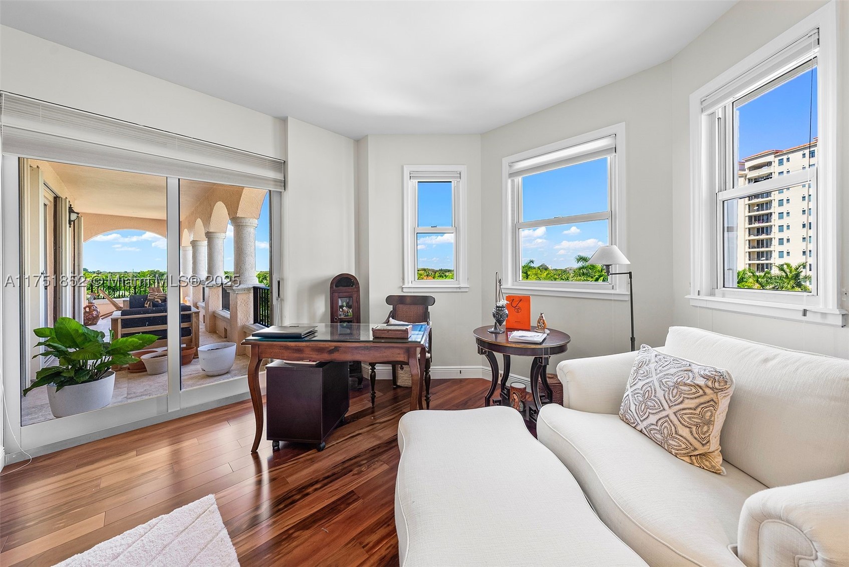 DEERING BAY CONDO II - Residential