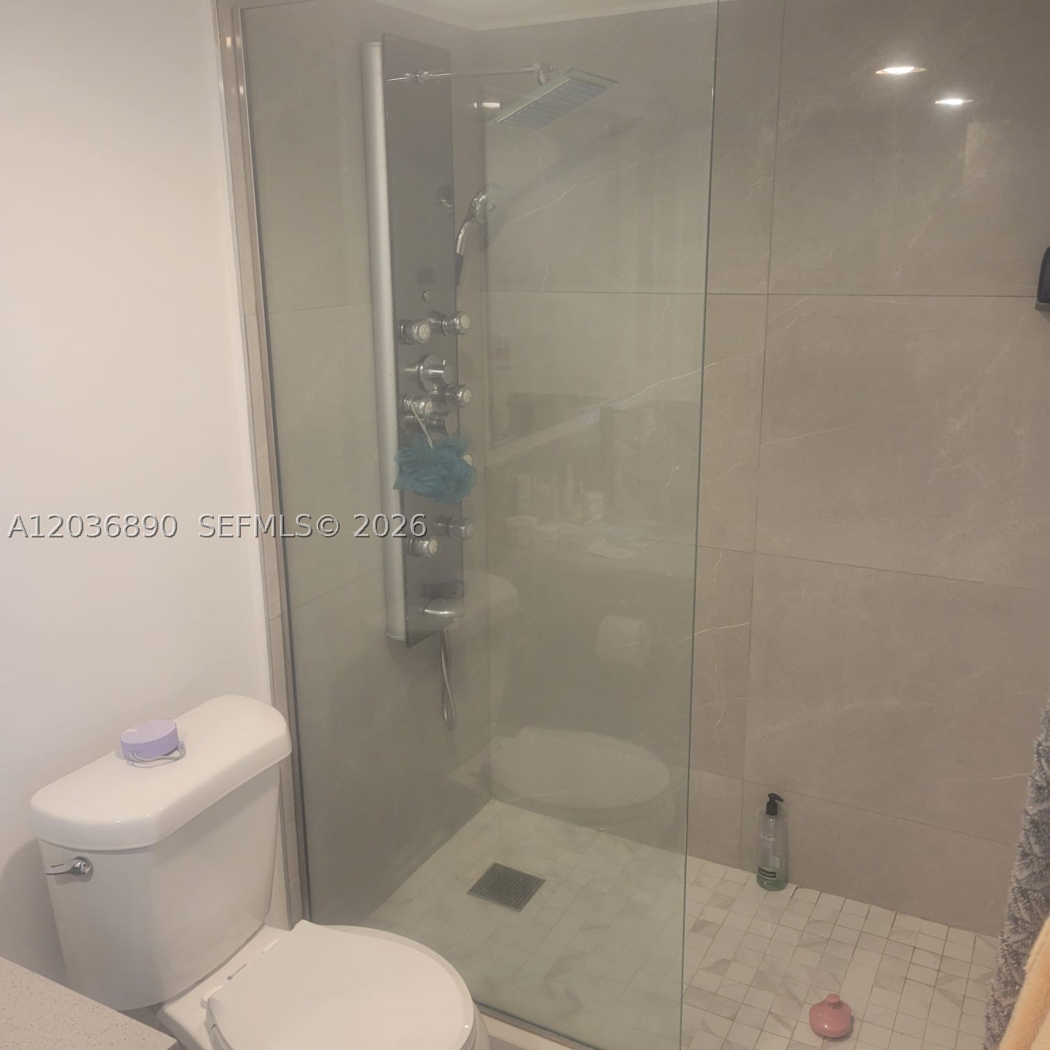 CLUB ATLANTIS CONDO - Residential Lease