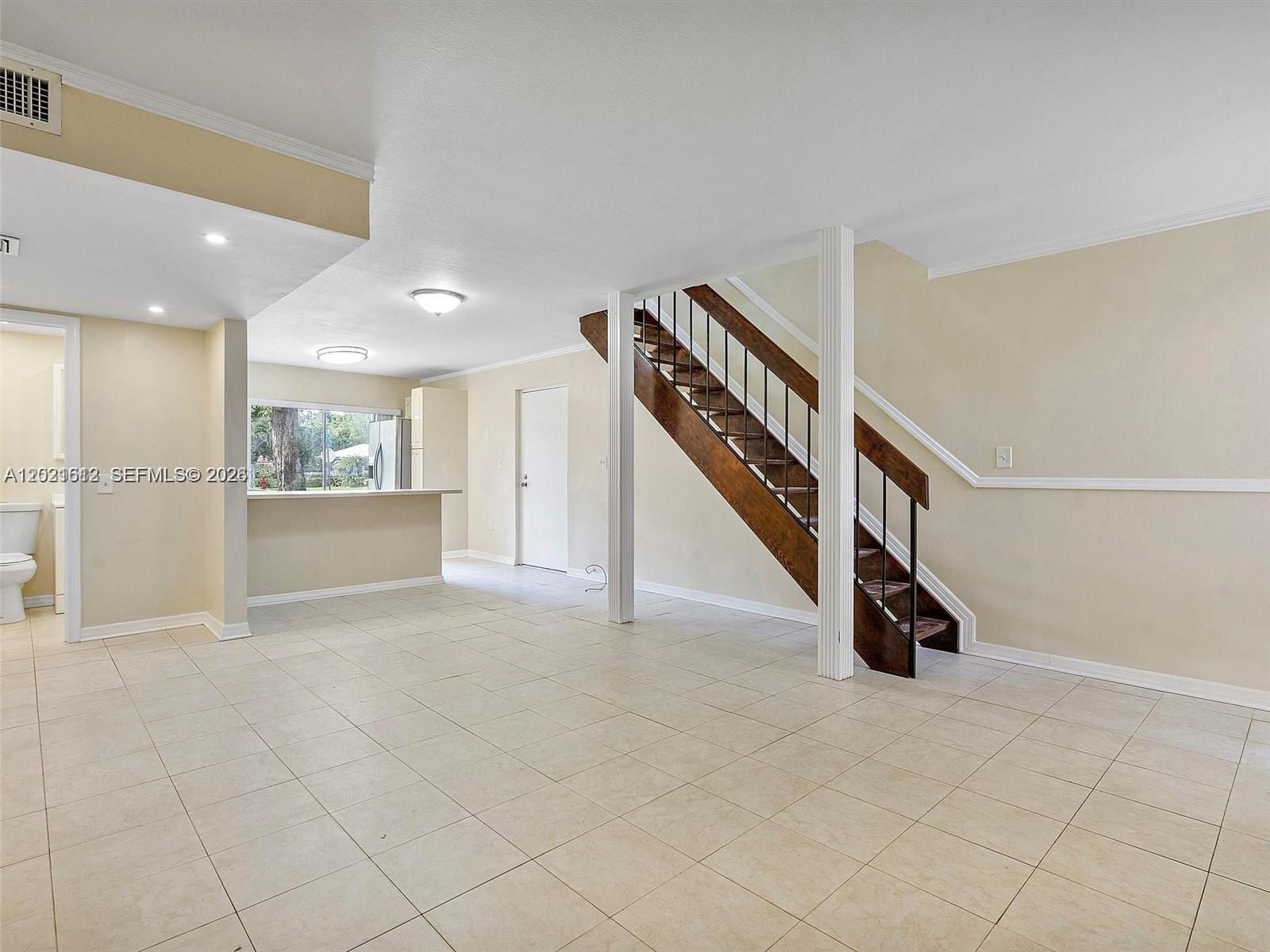 MIAMI SHORES - Residential