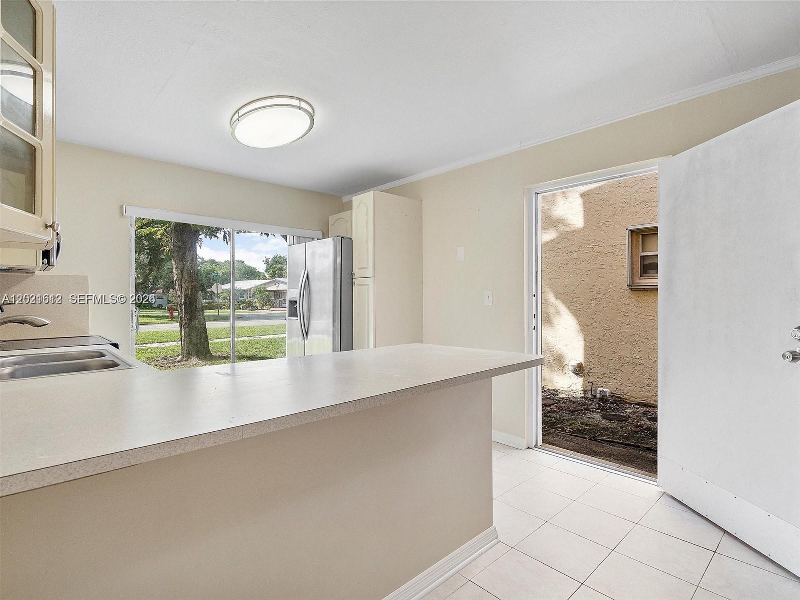MIAMI SHORES - Residential