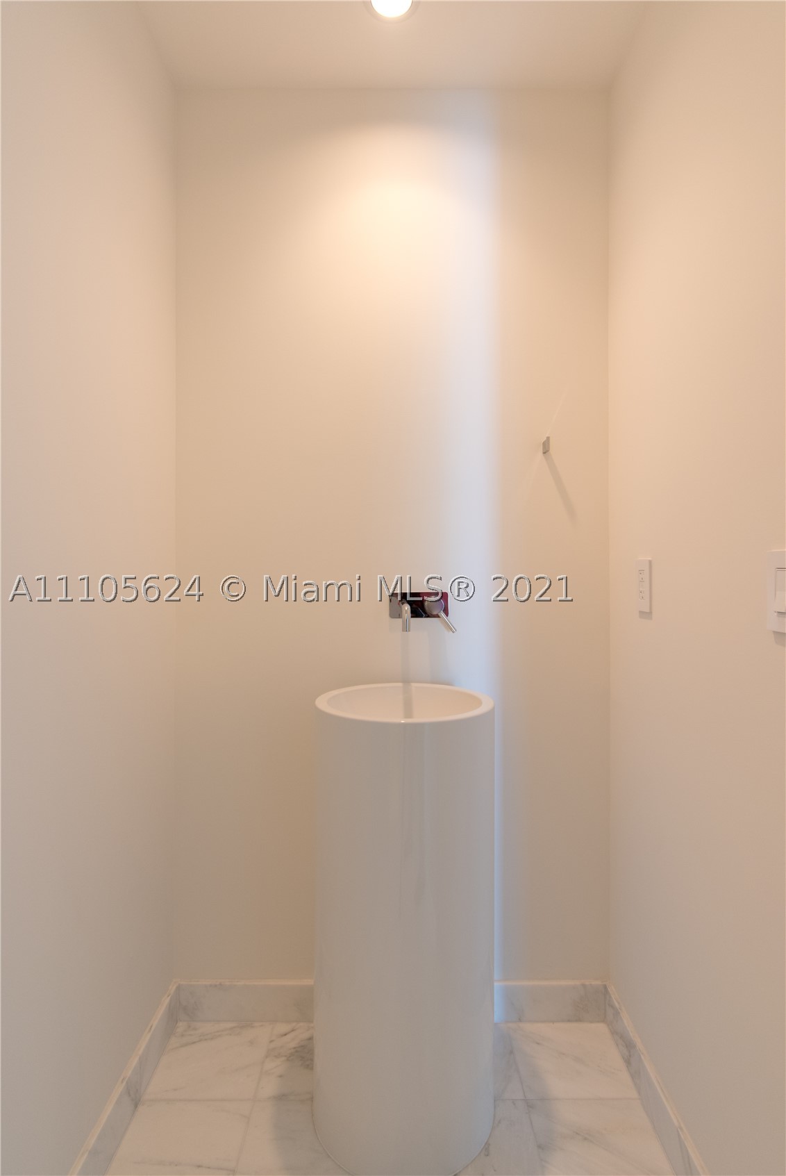 OCEANA BAL HARBOUR CONDO - Residential