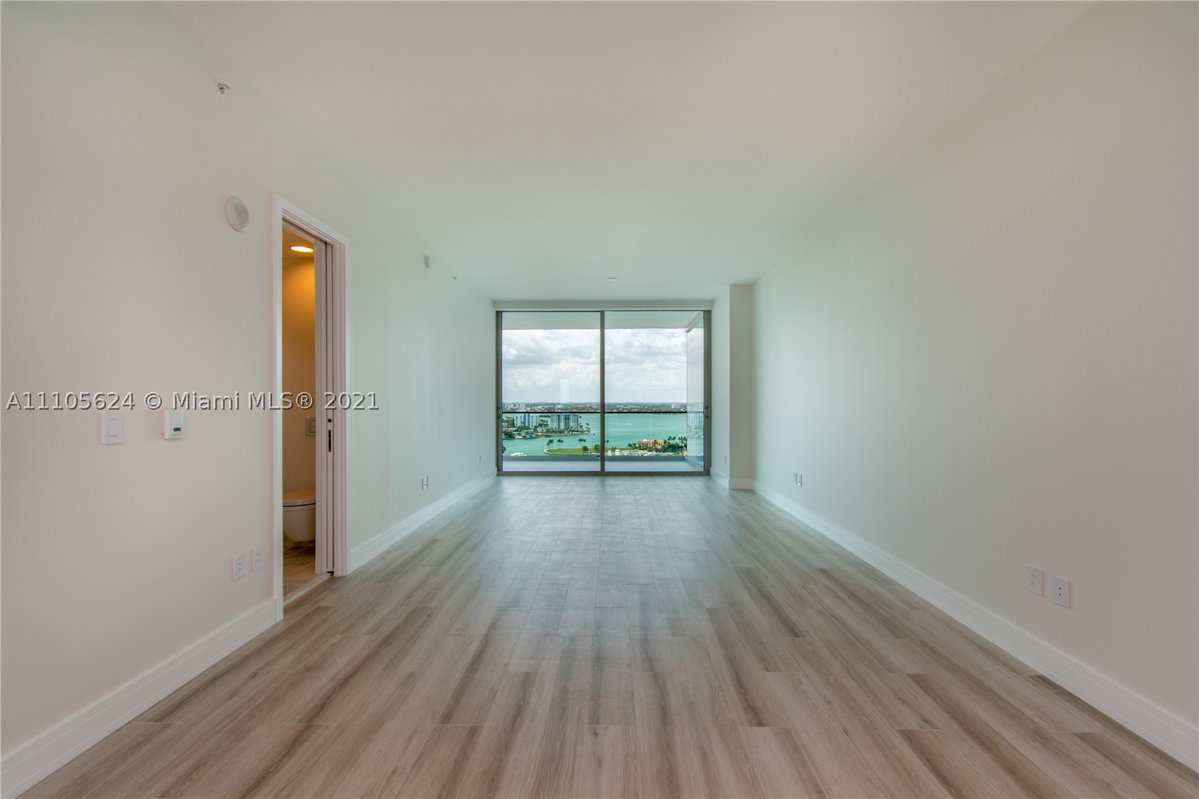 OCEANA BAL HARBOUR CONDO - Residential