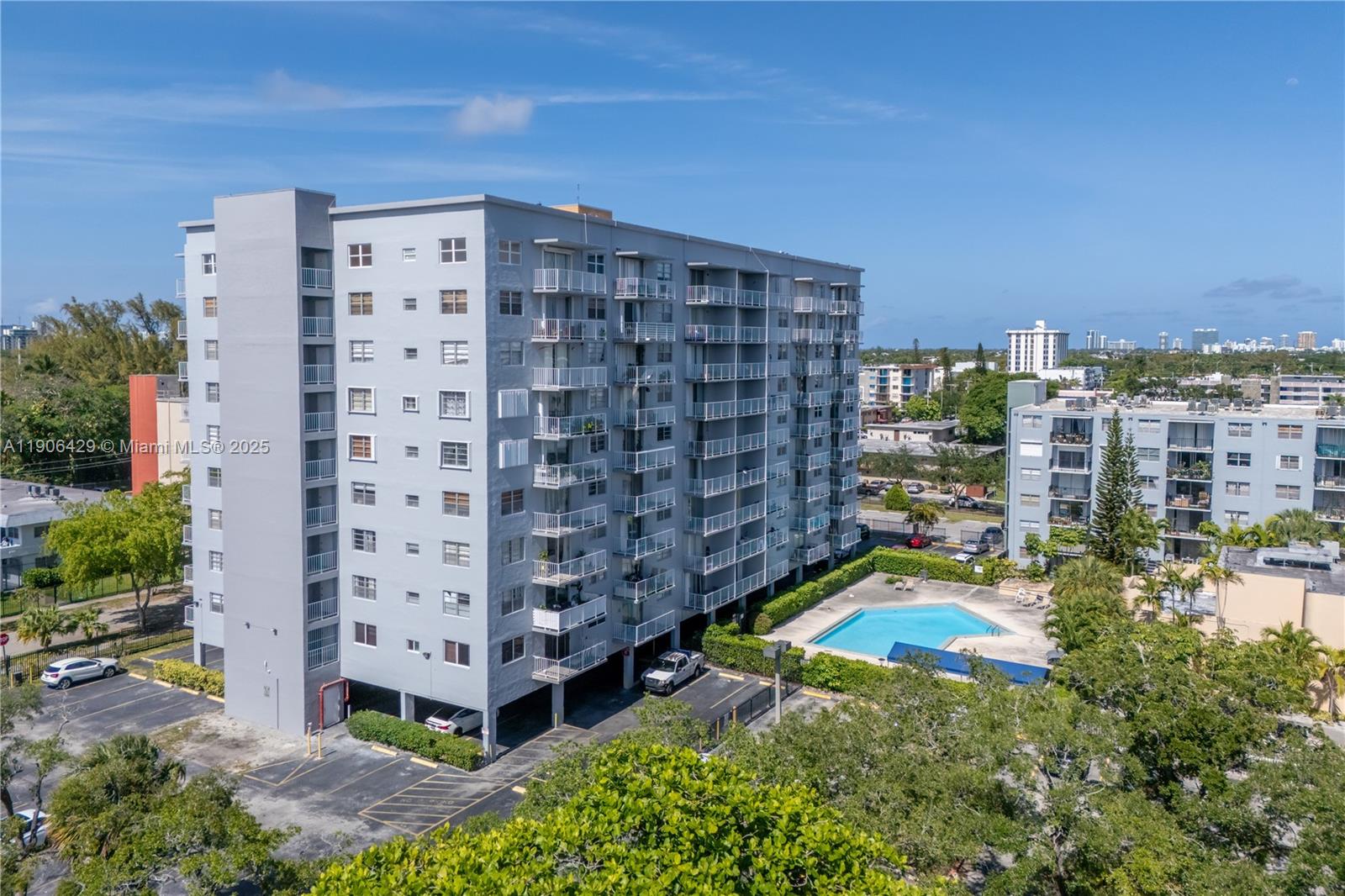 Price Drop – Live in the Penthouse! Rare top-floor 1BR/2BA condo in North Miami with skyline views and abundant natural light. Ideal for first-time buyers or investors seeking value with low monthly fees and a strong association. Gated community with security, pool, gym, clubhouse, and laundry. Prime location near Biscayne Blvd, Whole Foods, Publix, LA Fitness, FIU, Barry Univ & beaches. Move-in ready and priced per condition/appraisal. Buyer’s lender must be verified prior to offer. Sweeping skyline views and an abundance of natural light throughout. Beautiful wood floors that reflect its elevated position while the kitchen features clean, modern appliances that give it move-in readiness,  making this an excellent value given its features and setting. Make us an offer.