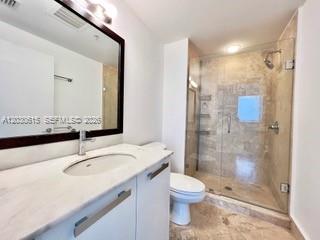 BLUE CONDO - Residential Lease