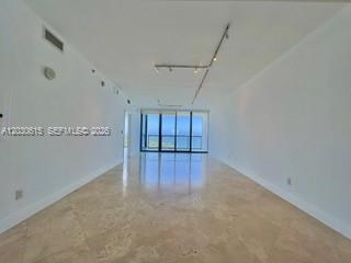 BLUE CONDO - Residential Lease
