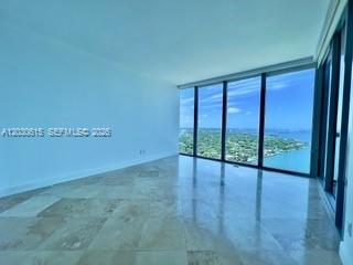 BLUE CONDO - Residential Lease
