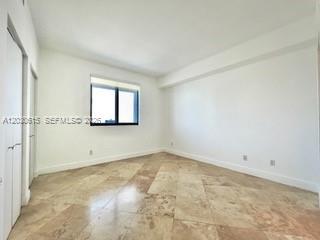 BLUE CONDO - Residential Lease