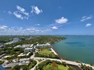 BLUE CONDO - Residential Lease