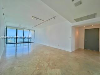 BLUE CONDO - Residential Lease