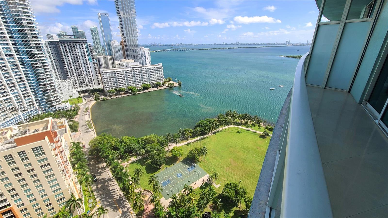 QUANTUM ON THE BAY CONDO - Residential Lease