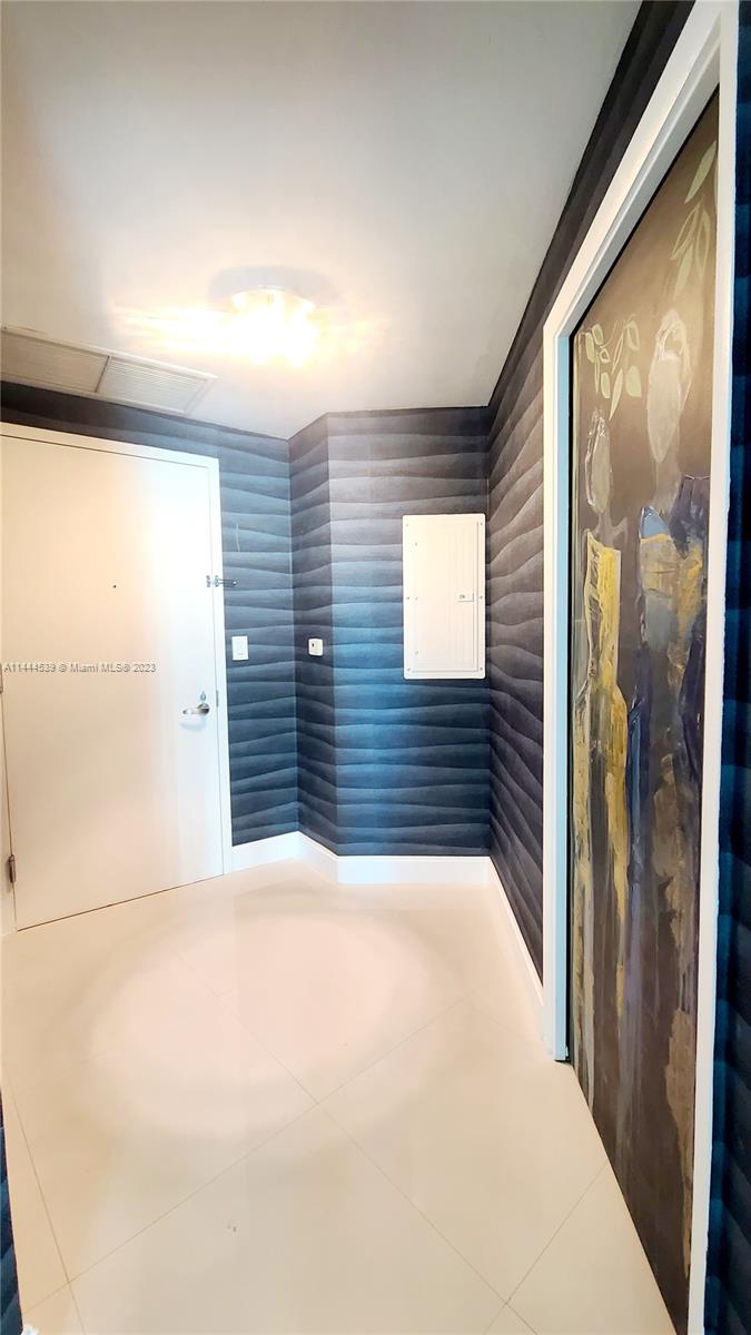 QUANTUM ON THE BAY CONDO - Residential Lease