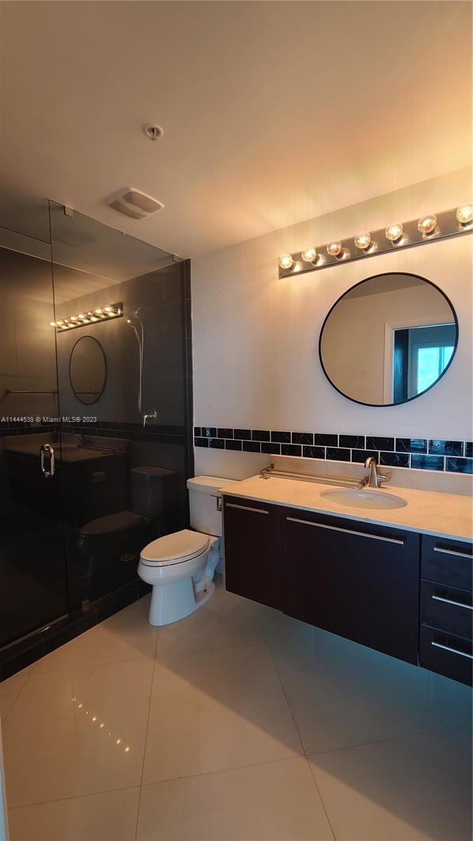 QUANTUM ON THE BAY CONDO - Residential Lease