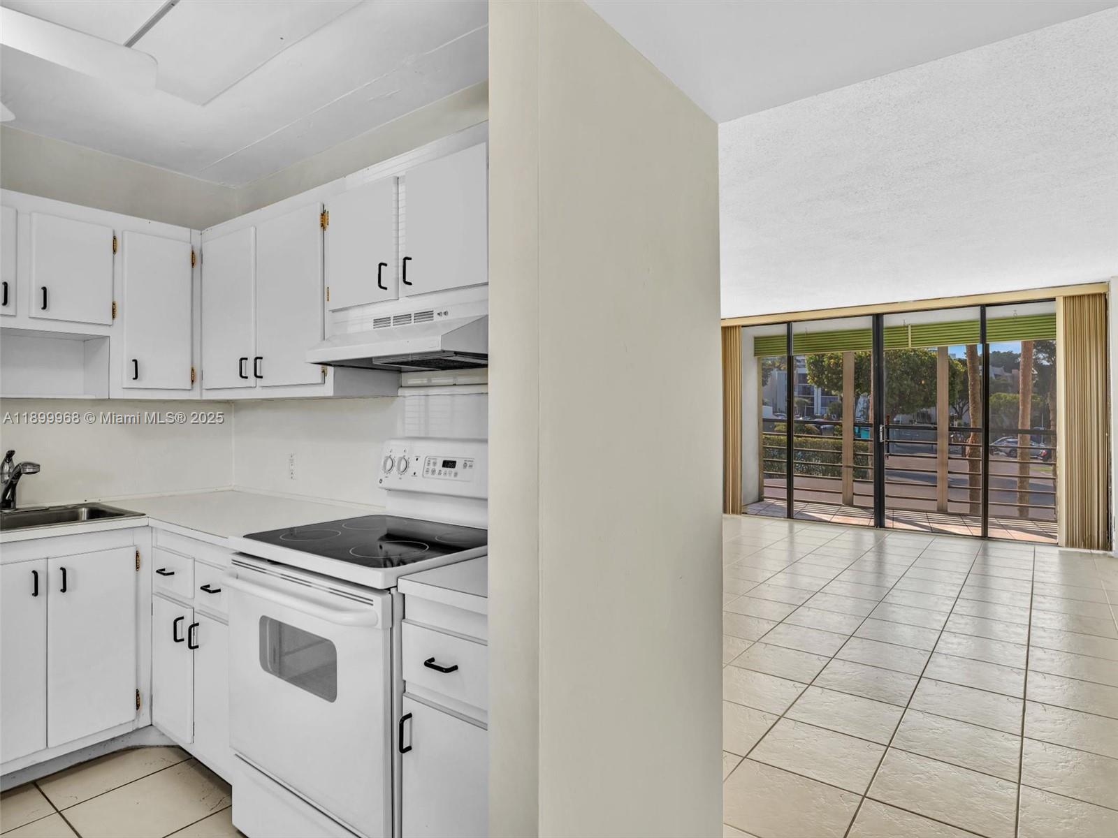 BISCAYA III CONDO - Residential