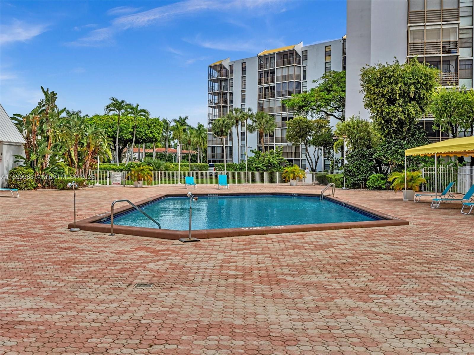 BISCAYA III CONDO - Residential