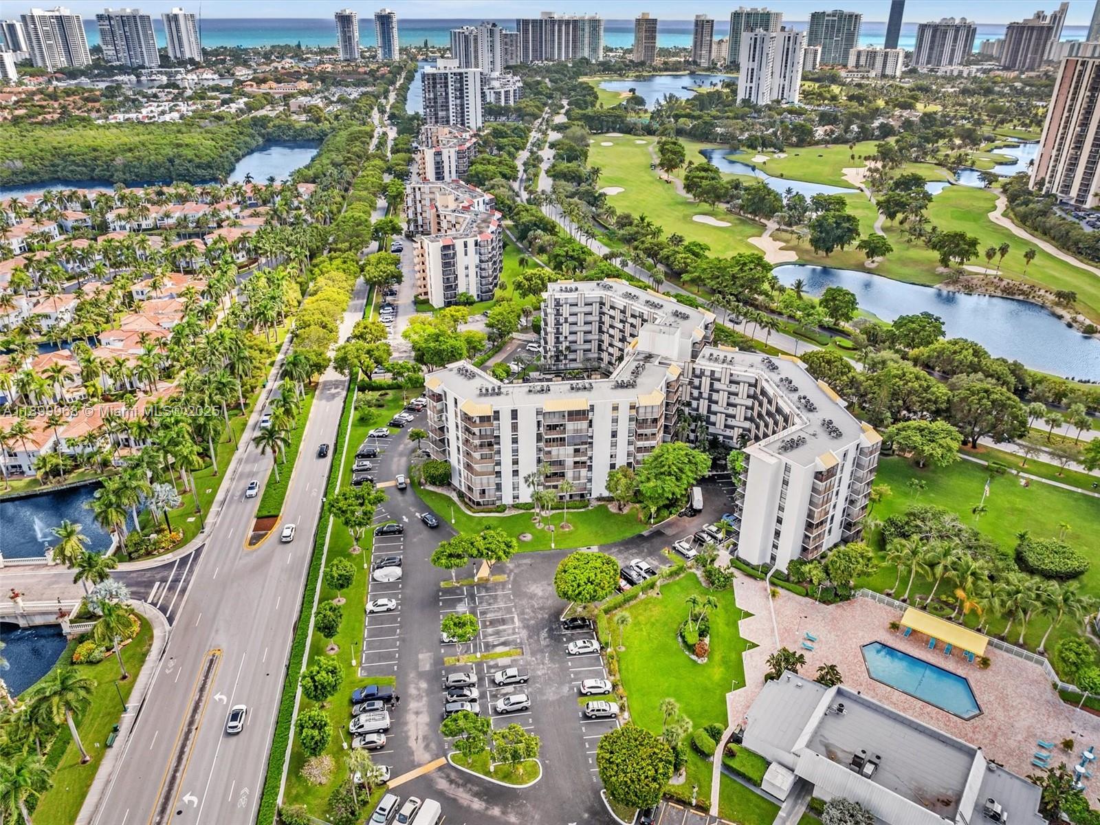BISCAYA III CONDO - Residential
