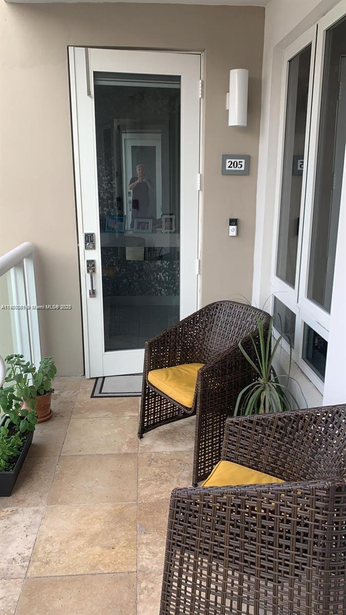LANDMARK AT DORAL CONDO N - Residential Lease
