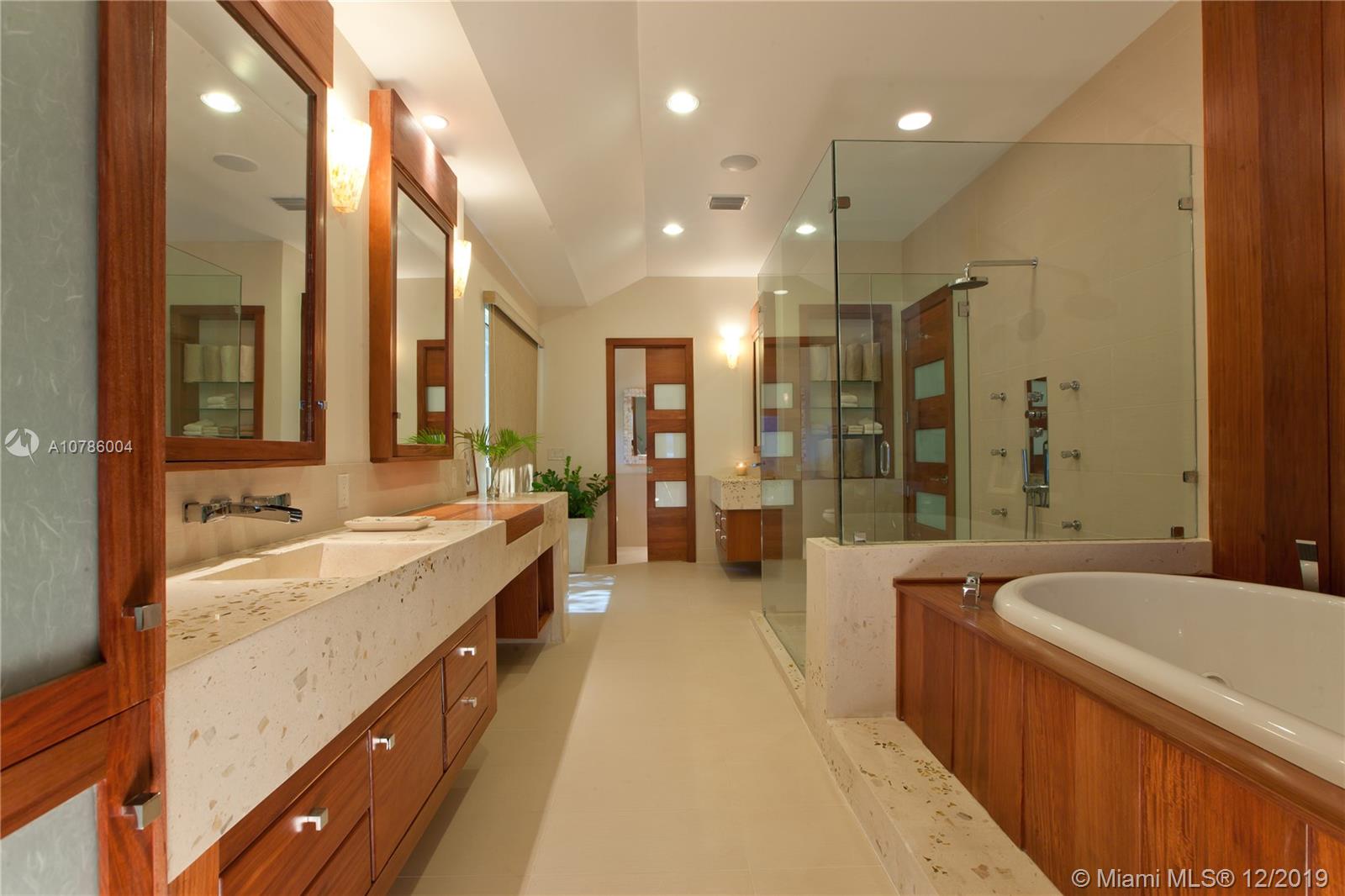 Jupiter Island - Residential