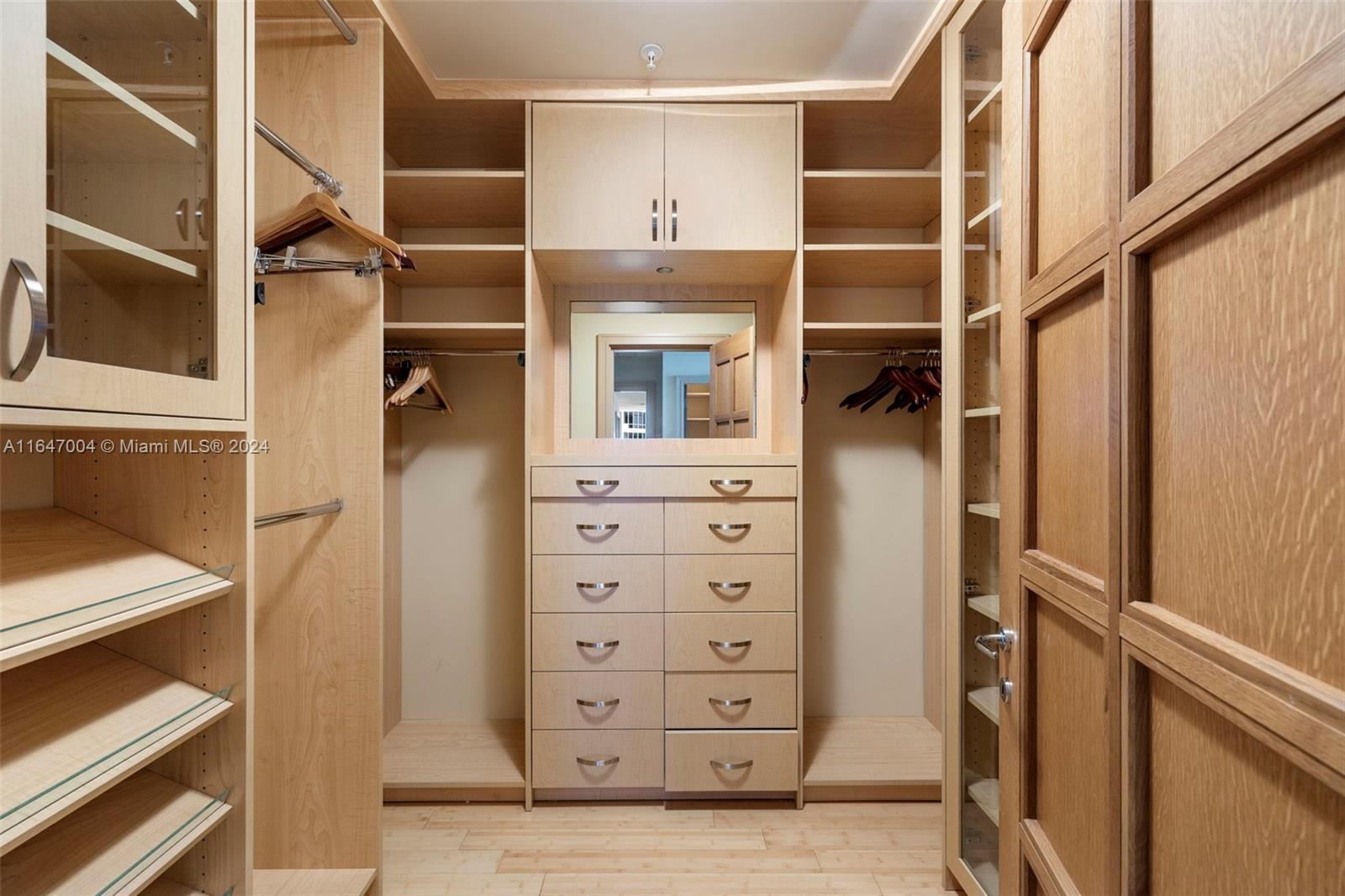 CONTINUUM NORTH - Residential