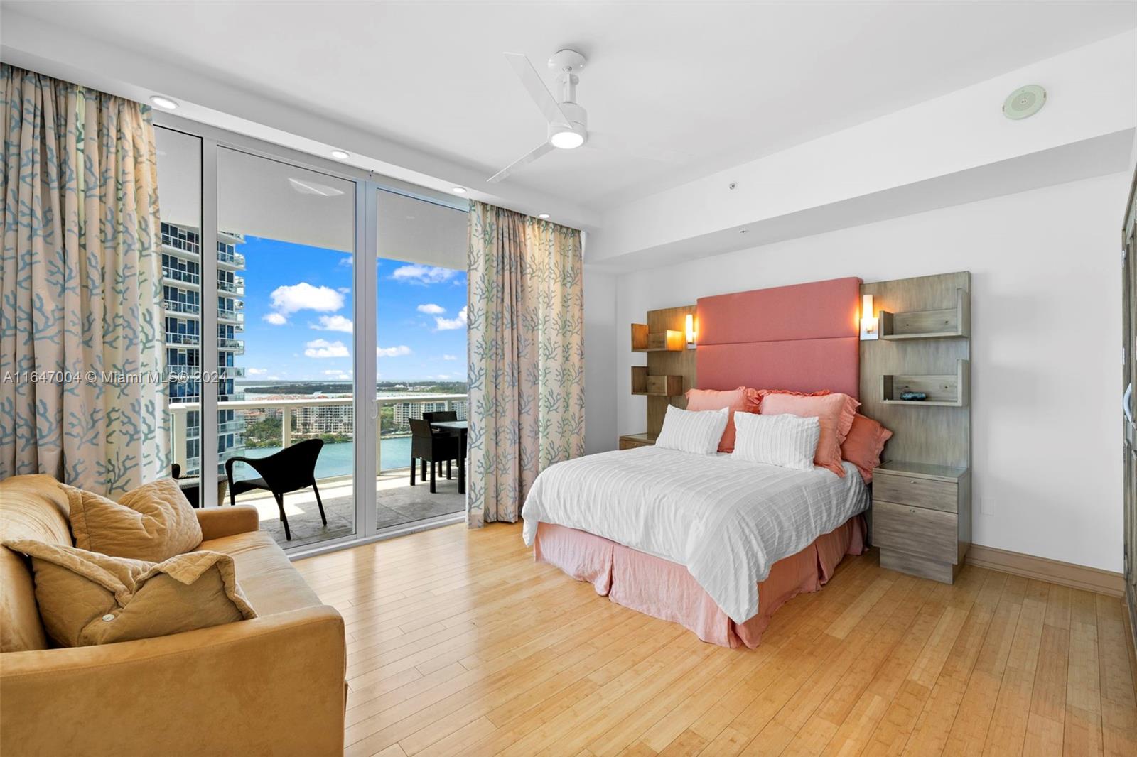 CONTINUUM NORTH - Residential