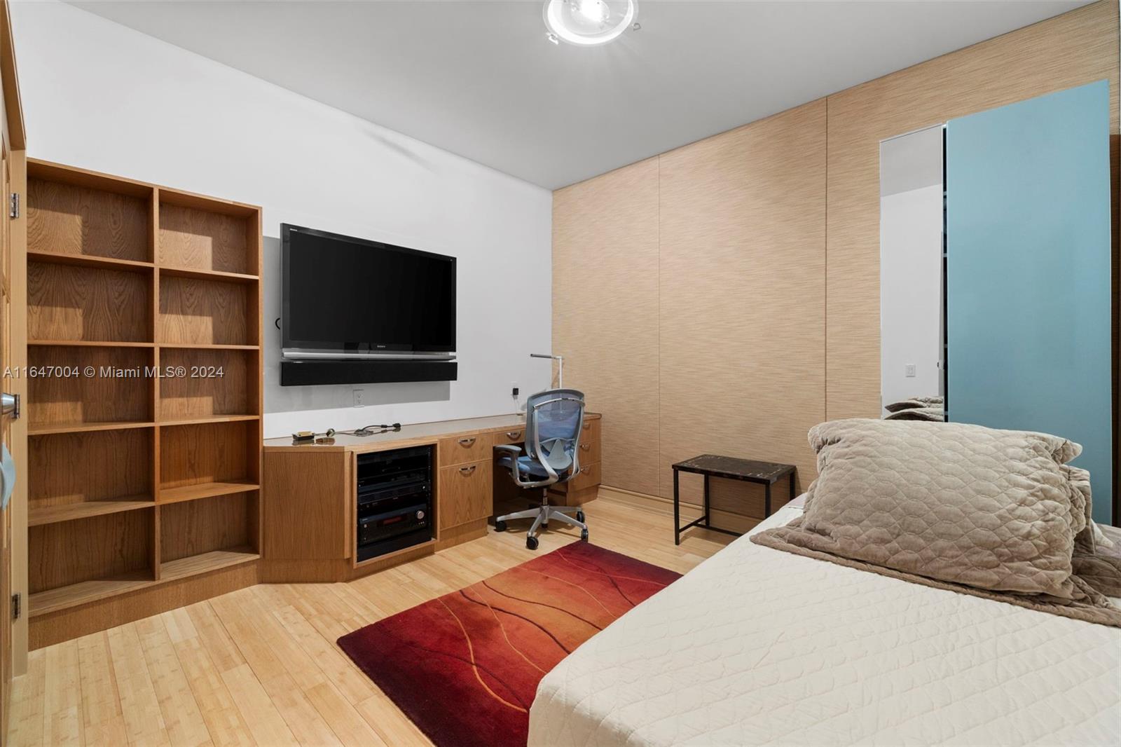 CONTINUUM NORTH - Residential