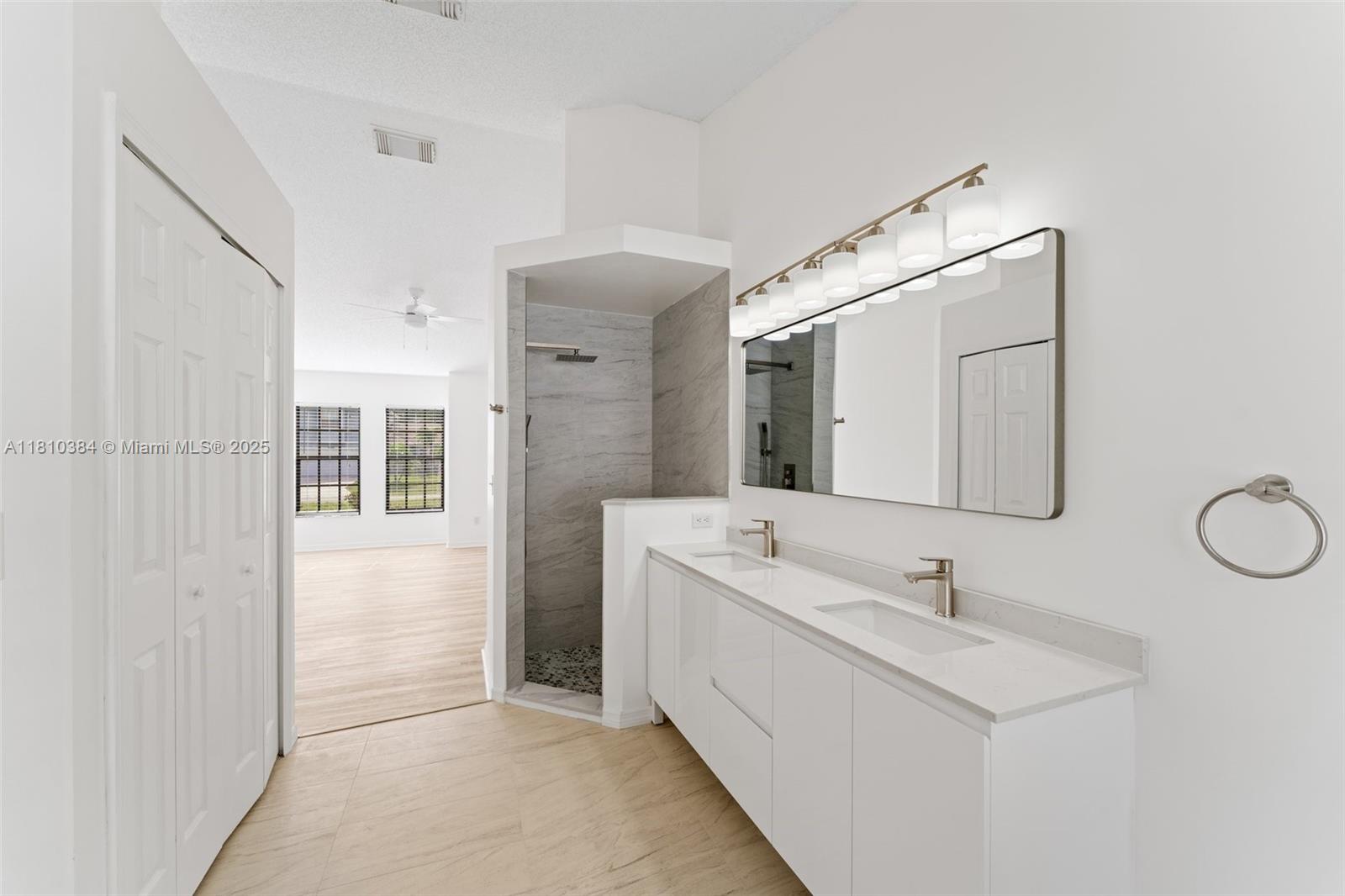 PORT ST LUCIE SECTION 19 - Residential Lease