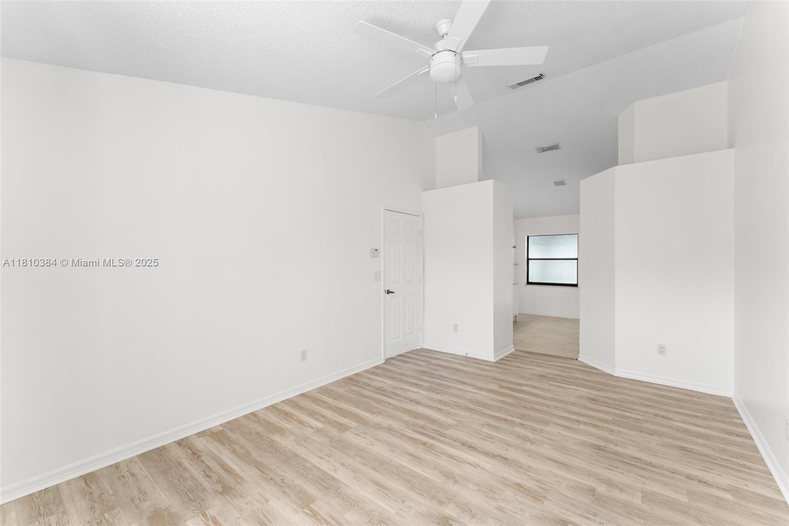 PORT ST LUCIE SECTION 19 - Residential Lease