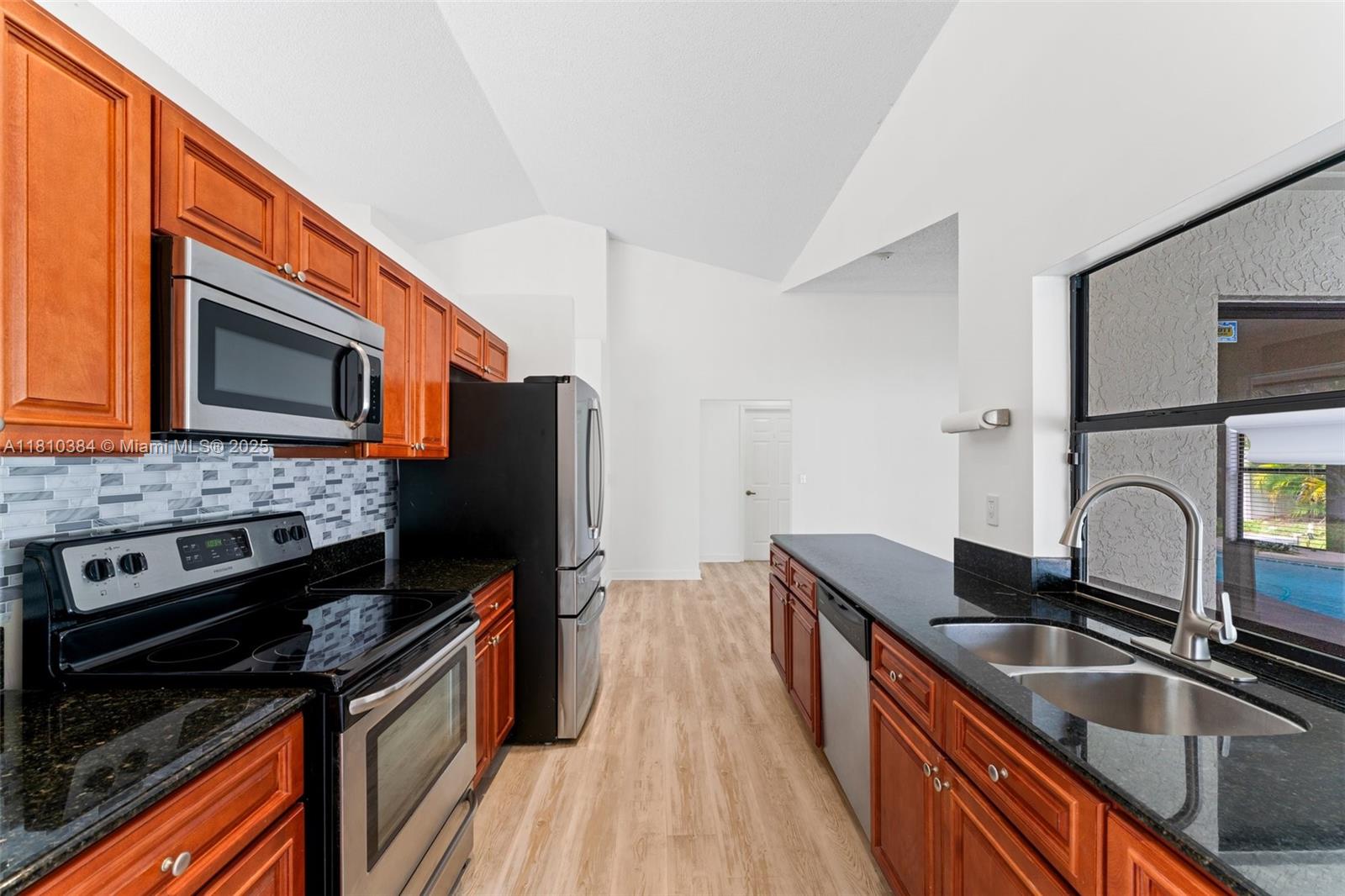 PORT ST LUCIE SECTION 19 - Residential Lease