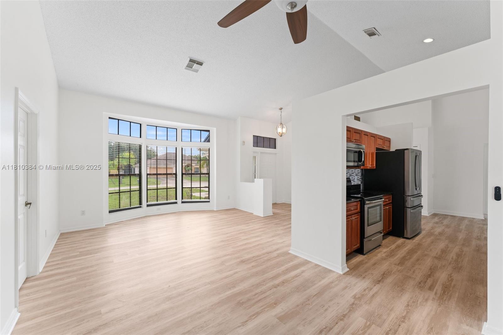 PORT ST LUCIE SECTION 19 - Residential Lease