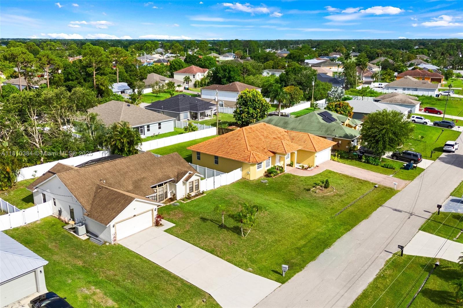 PORT ST LUCIE SECTION 19 - Residential Lease