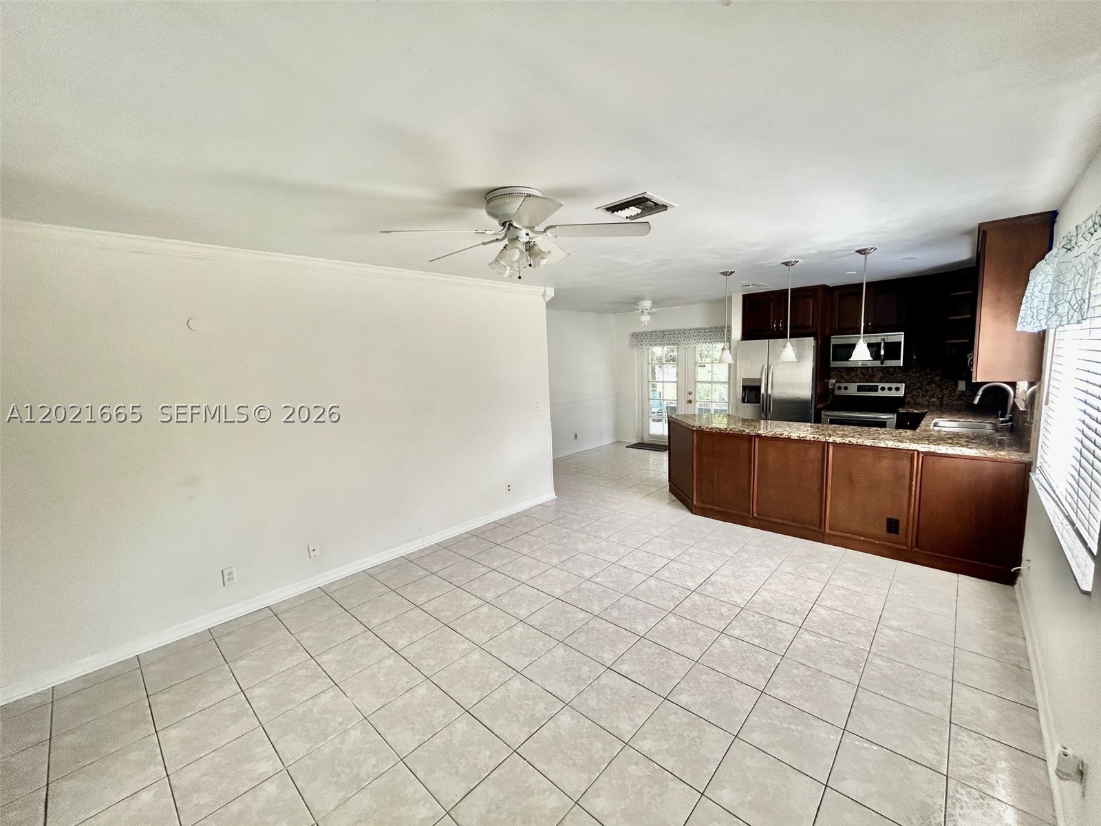 CINNAMON PLACE V - Residential