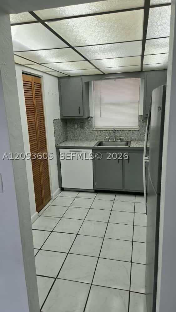 RAMBLEWOOD CONDO C - Residential