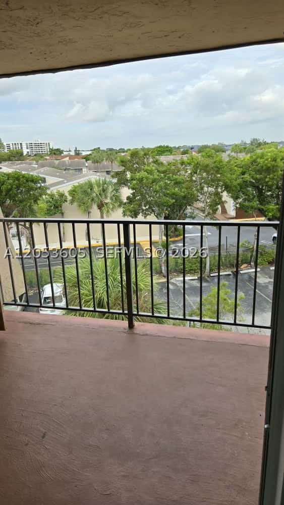 RAMBLEWOOD CONDO C - Residential