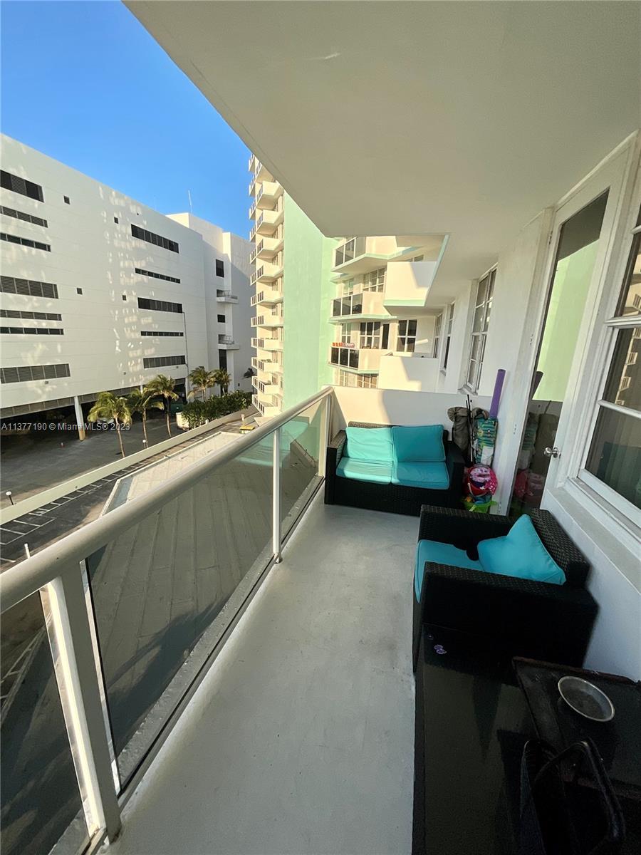 SEA AIR TOWERS CONDO - Residential