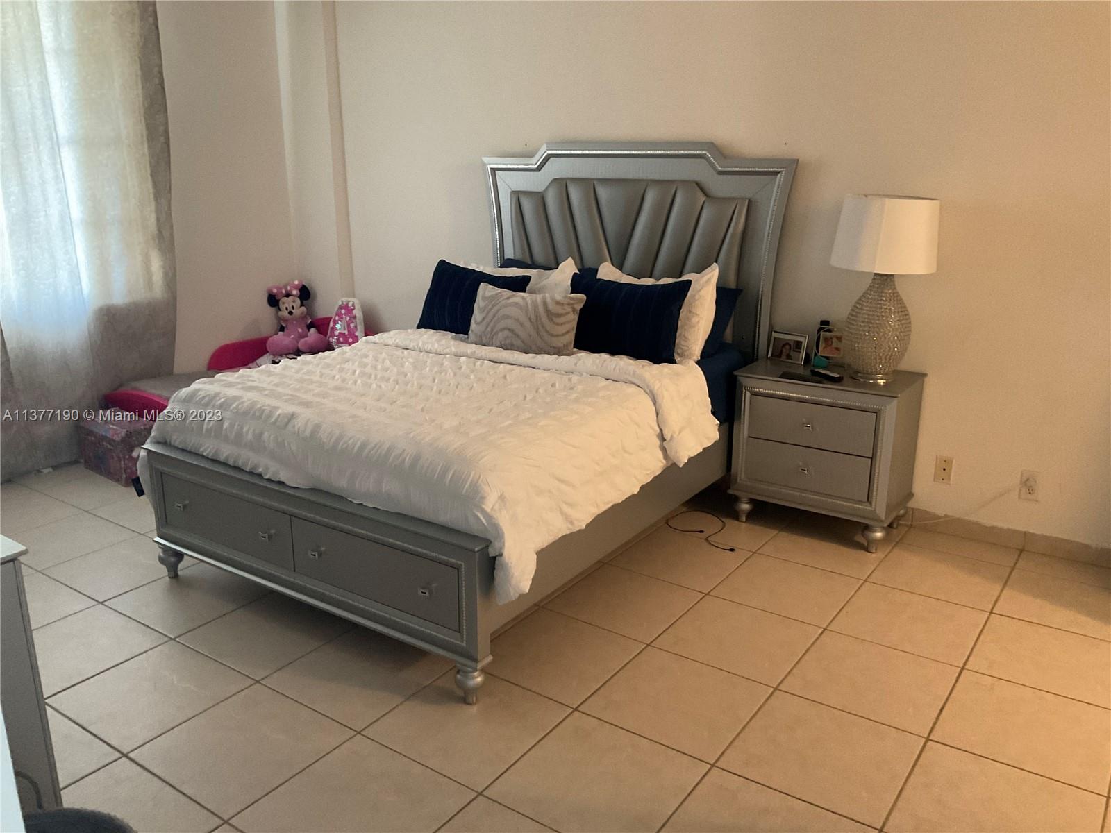 SEA AIR TOWERS CONDO - Residential