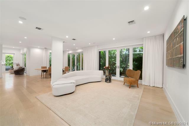 BAY HARBOR ISLAND - Residential