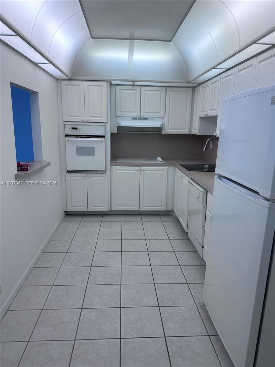 OCEANVIEW BUILDING B COND - Residential