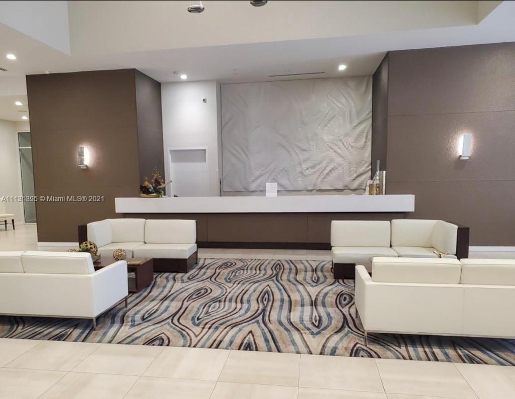 MIDTOWN DORAL CONDO - Residential Lease