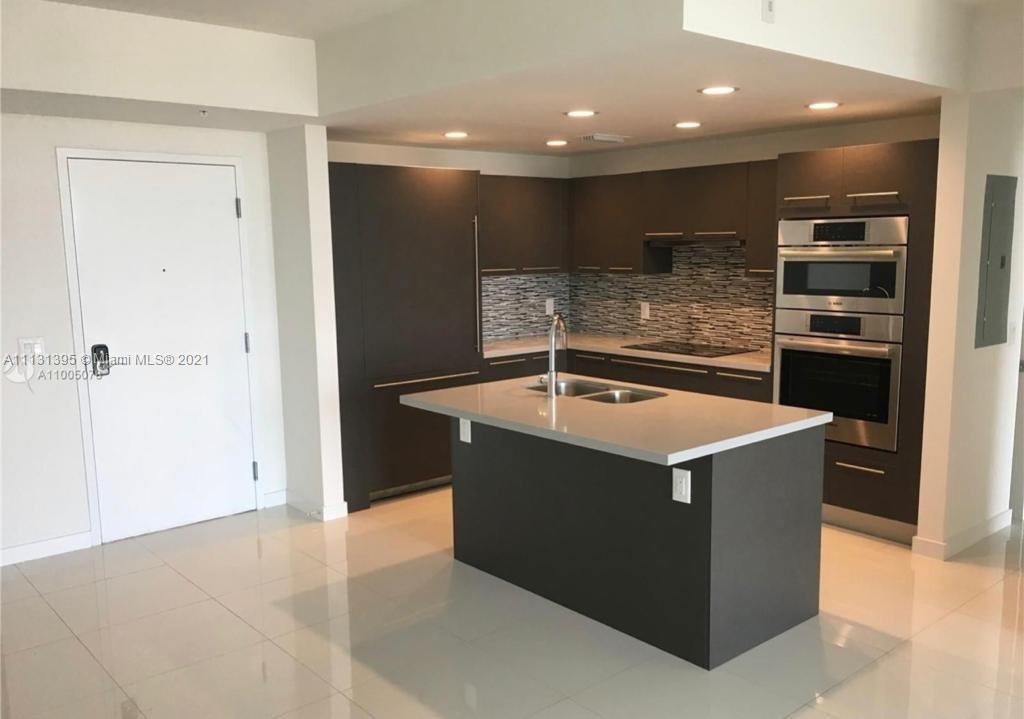 MIDTOWN DORAL CONDO - Residential Lease