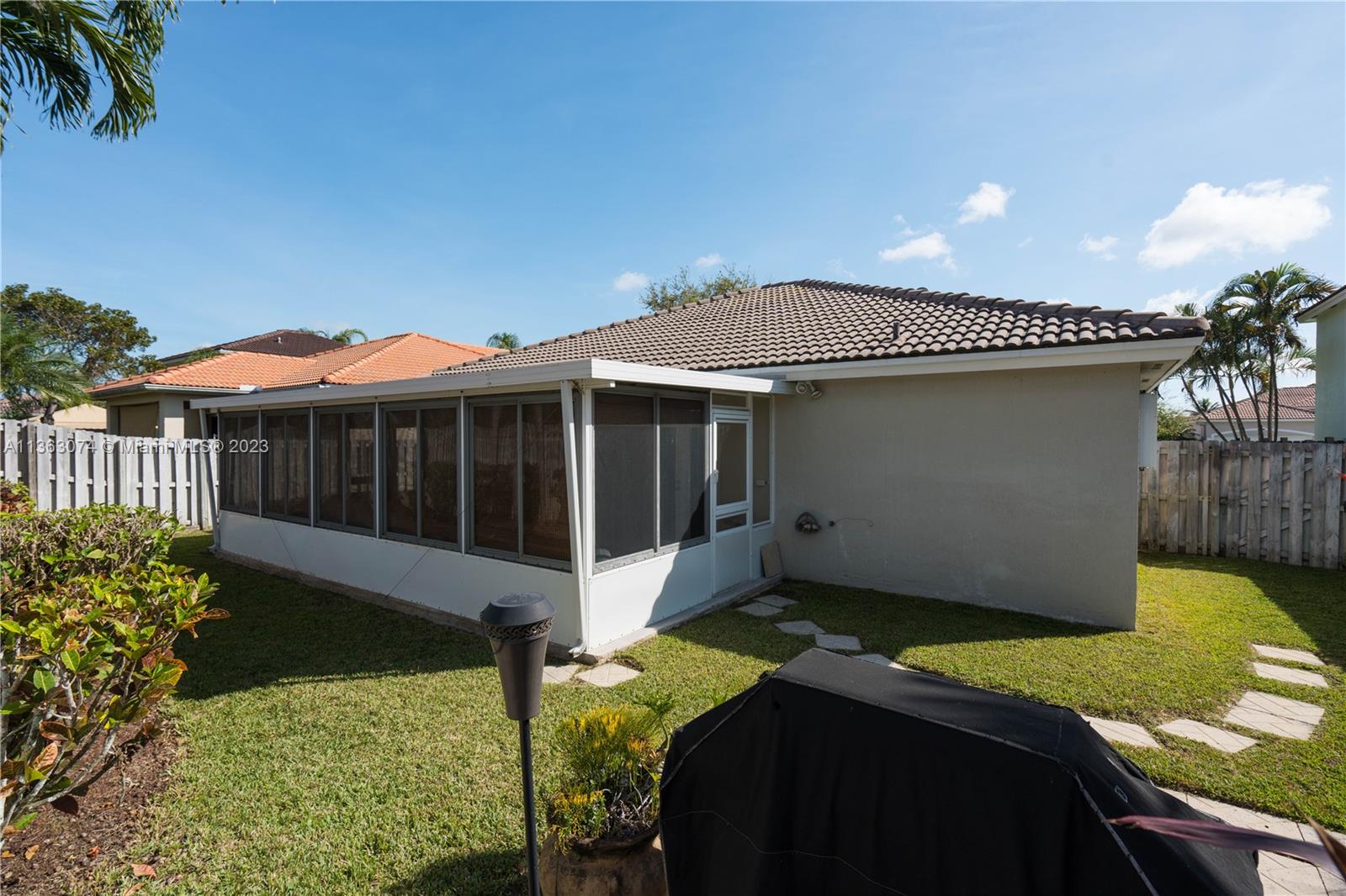 DUNWOODIE AT KEYS GATE - Residential