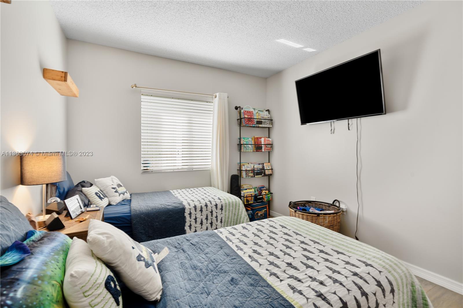 DUNWOODIE AT KEYS GATE - Residential