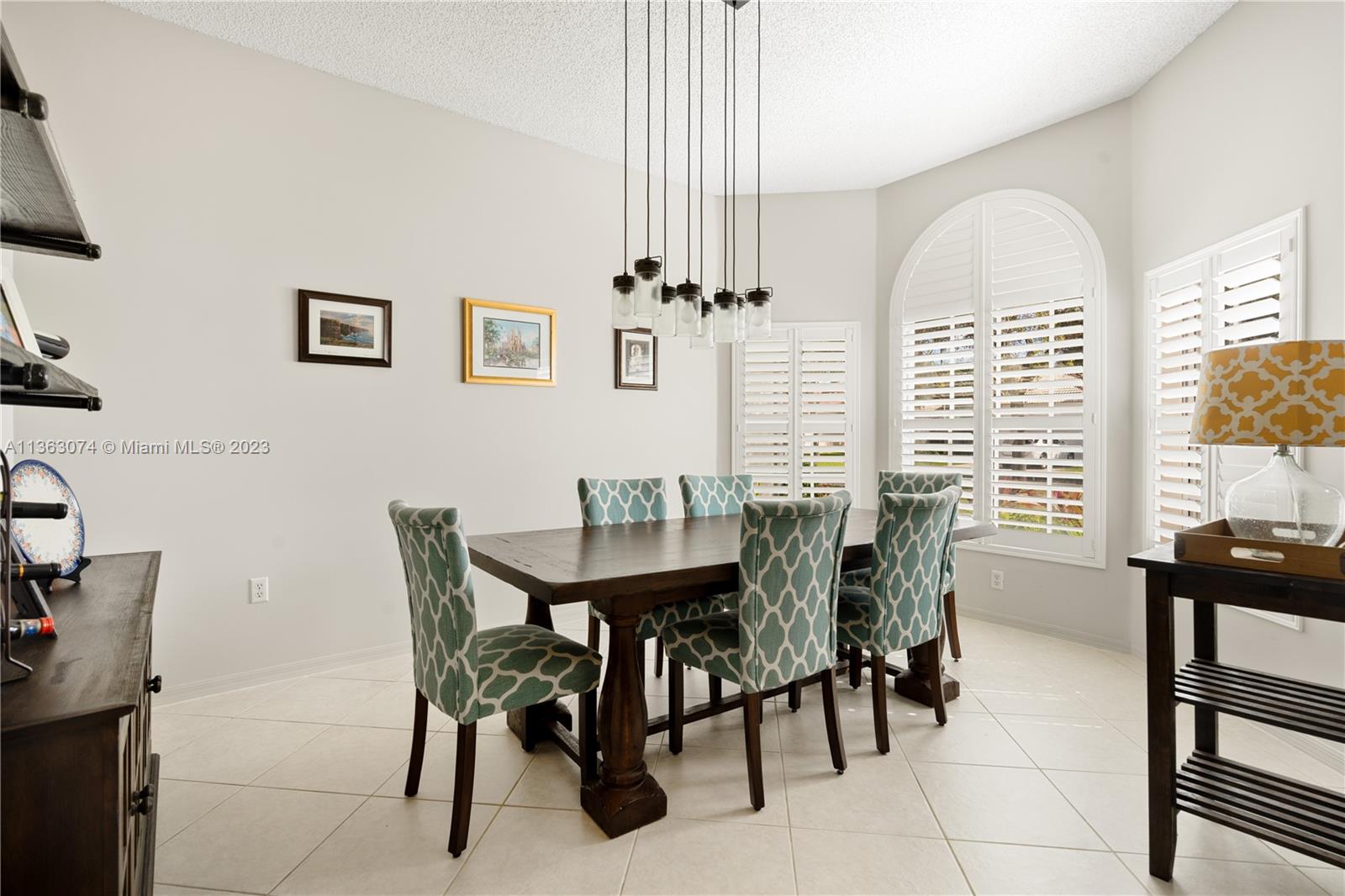 DUNWOODIE AT KEYS GATE - Residential