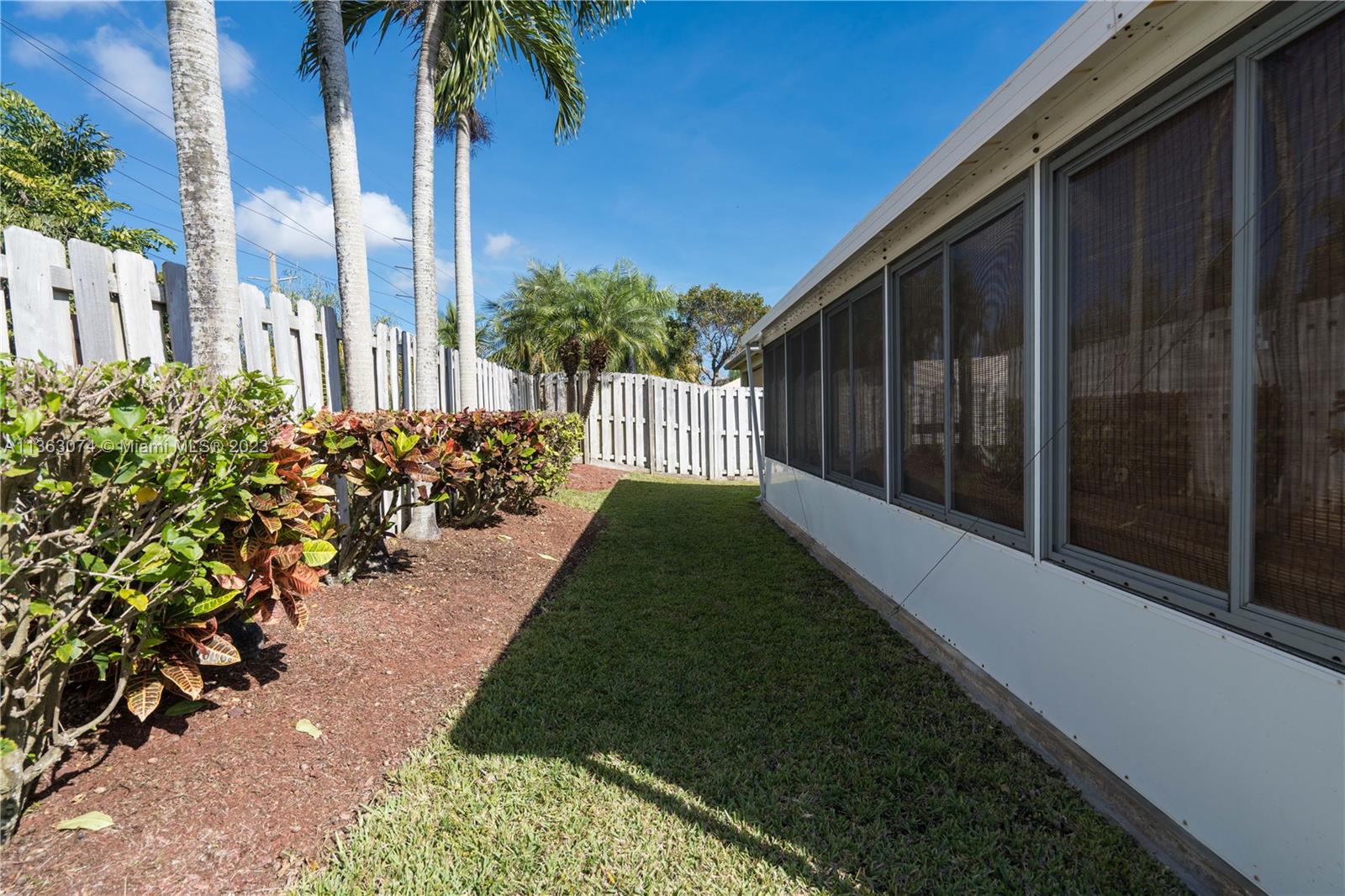 DUNWOODIE AT KEYS GATE - Residential