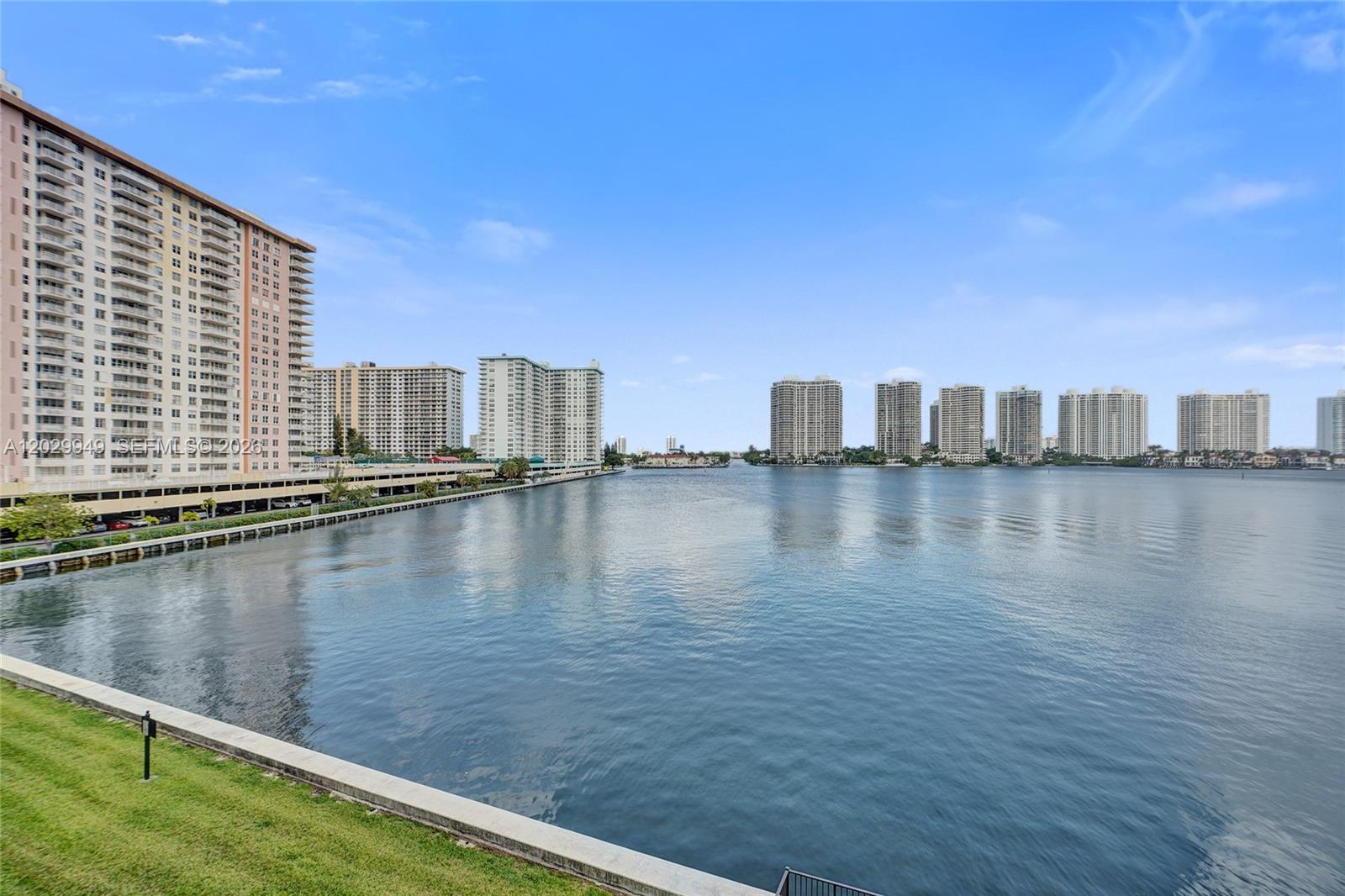 FAIRVIEW HOUSE CONDO - Residential