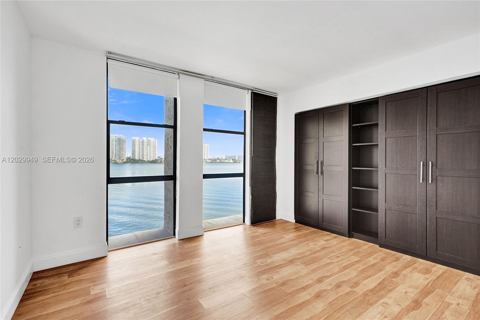 FAIRVIEW HOUSE CONDO - Residential