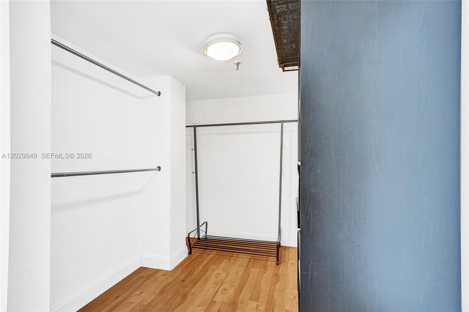 FAIRVIEW HOUSE CONDO - Residential